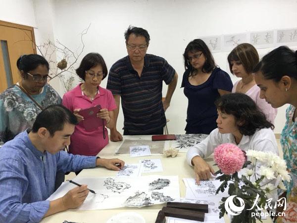 ë˹WTھ۾^Ħώʾ ë˹ЇĻĹD