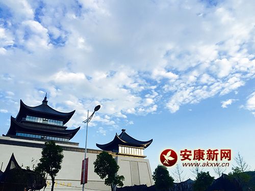 美在藍(lán)天